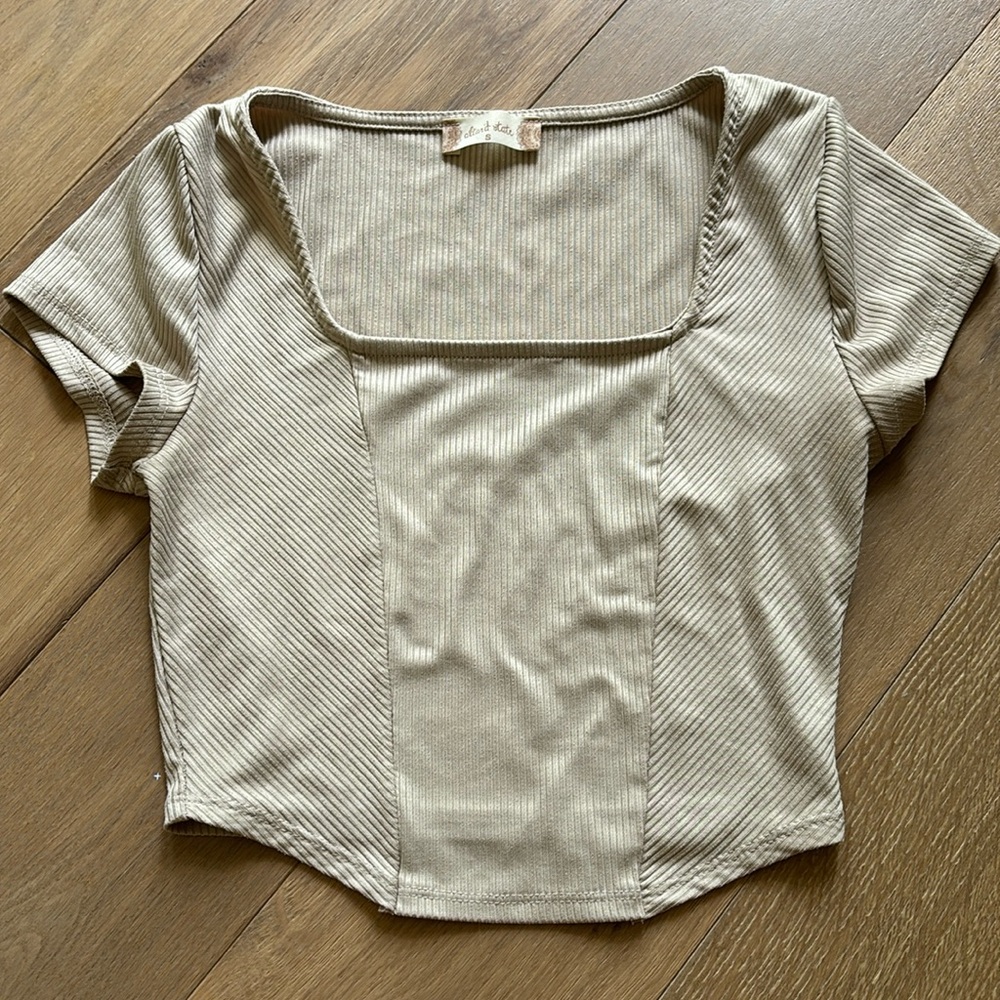 Alger’s State Cropped Shirt Square Neck